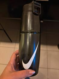 Sport Trinkflasche von Nike zu verschenken