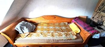 Älteres Sofa, Kiefernholz, ca. Länge 240 x Tiefe x 96 x Höhe Arm-