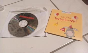 2 CDs Kinderlieder zu verschenken