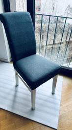 ZU VERSCHENKEN  sechs Stühlen