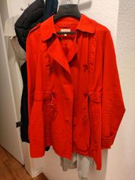 Roter Trenchcoat Gr. S von Jackpot