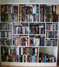 Suche DVDs - Blurays - CDs - Schallplatten - Videospiele  zu verschenken