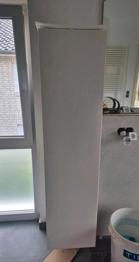 Weißer Hänge Badschrank zu verschenken