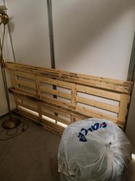 Super schöne Holzpalette zu verschenken