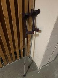 Gehhilfen zu verschenken