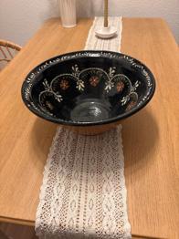 Handbemalte Keramikschüssel