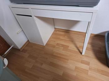 schreibtisch zu verschenken