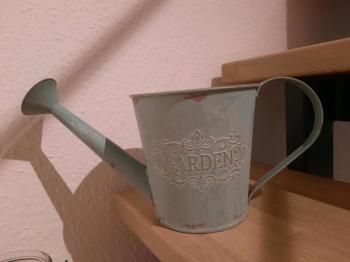 Übertopf Gießkanne