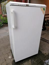 Gefrierschrank, alt aber funktionsfähig