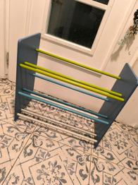 Kinderregal zu verschenken